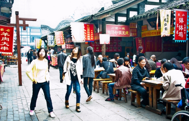 Ghe tham thanh pho am thuc